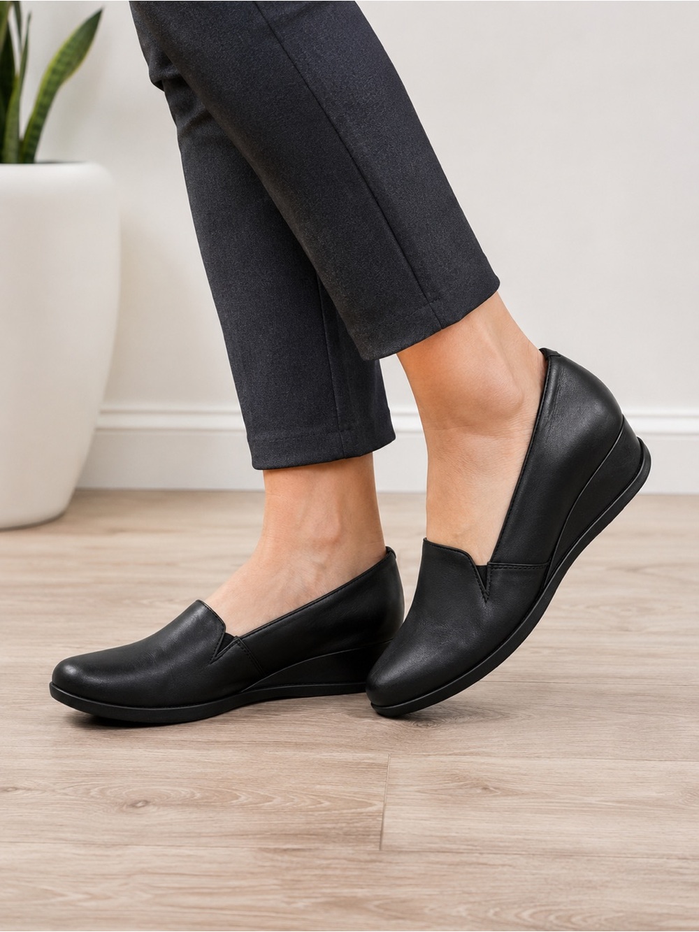 Dansko Balance Shanda Wedge Shoes Women EU 39 US 8.5 Black Leather